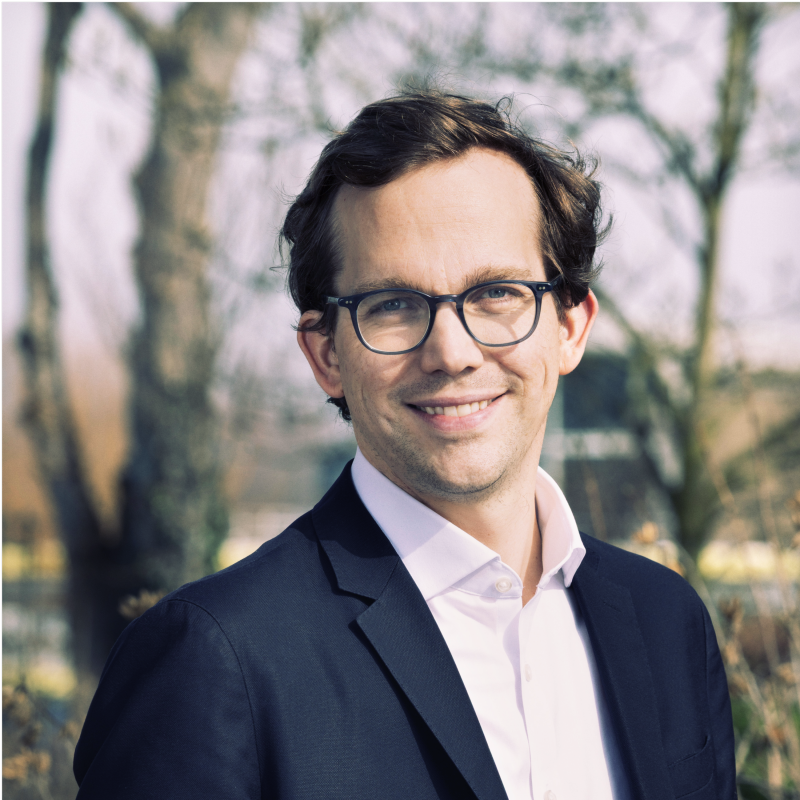 Dr. Jakob Thomä